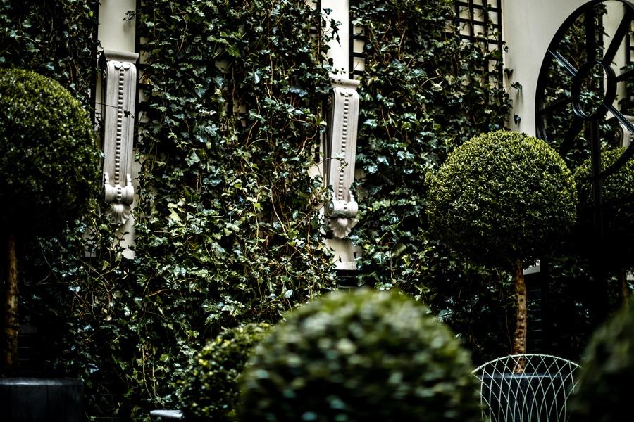 Monsieur George-Champs Elysees Paris Exterior photo